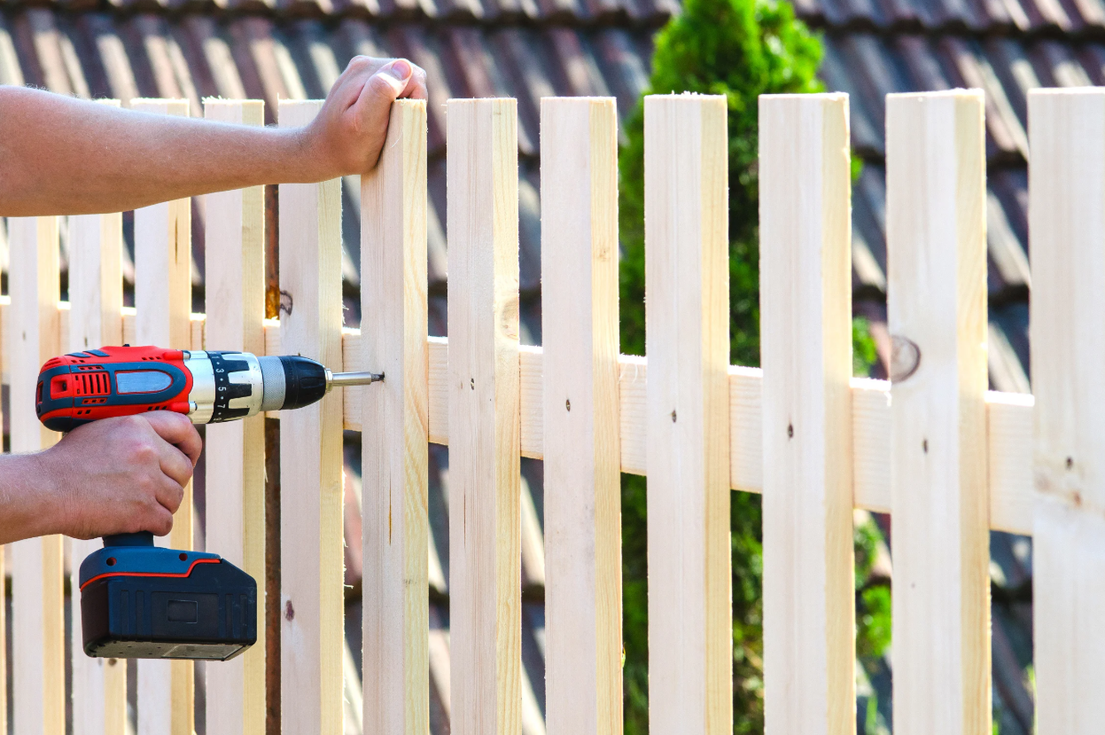 Fence Installation and Repair